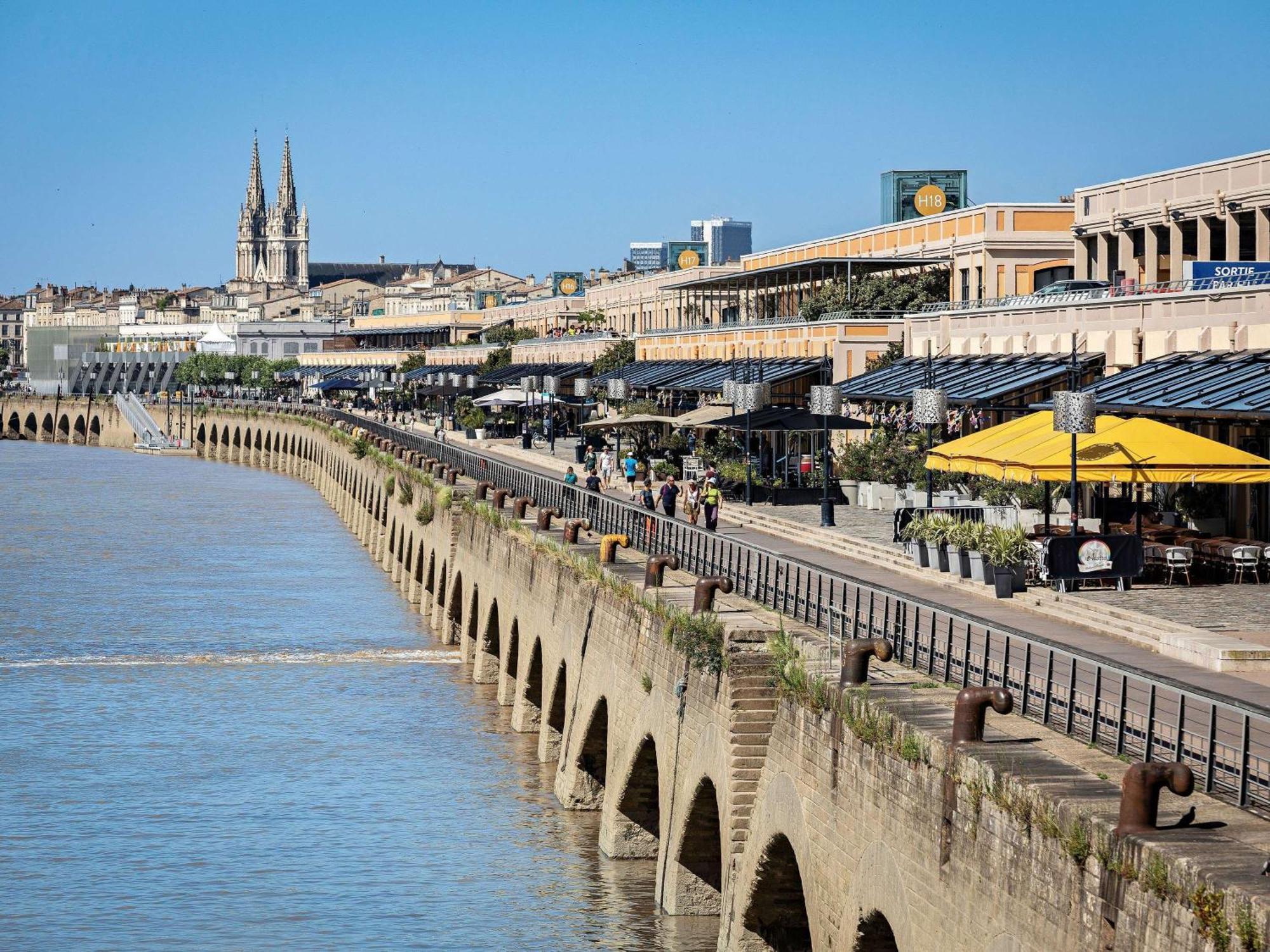 Hotelf1 Bordeaux Nord Lormont Exterior foto