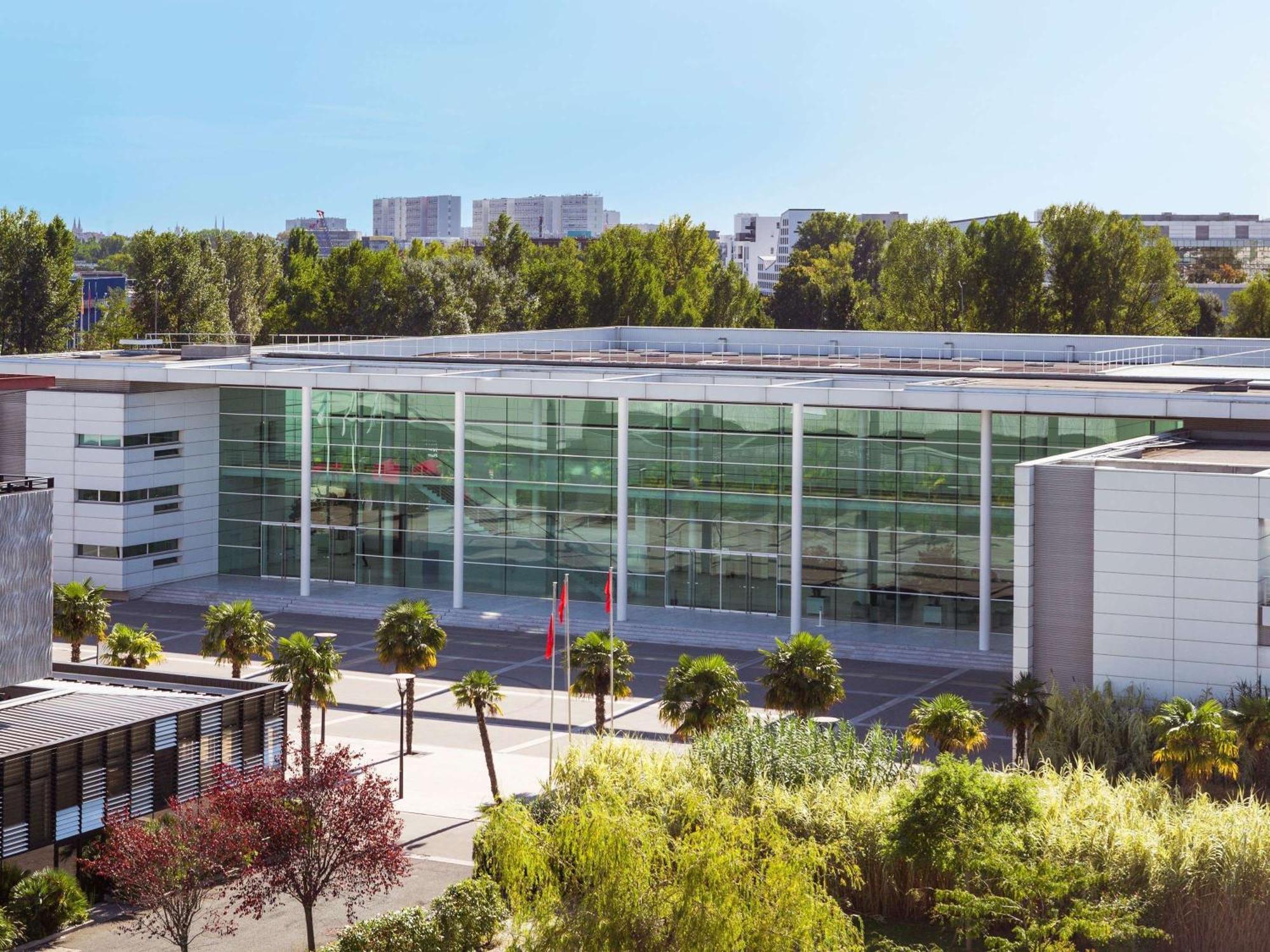 Hotelf1 Bordeaux Nord Lormont Exterior foto
